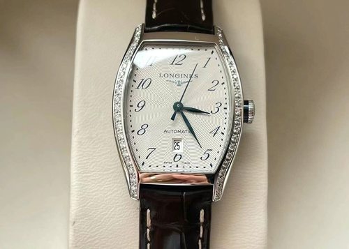 先鉴后发 98新浪琴典藏系列L2.142.0.70.4自动机械26*30mm女表