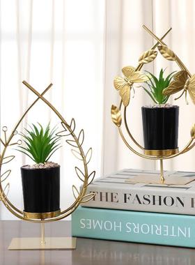 2025年新款客厅摆件旺宅摆件北欧创意铁艺几何仿真盆栽家居客厅办