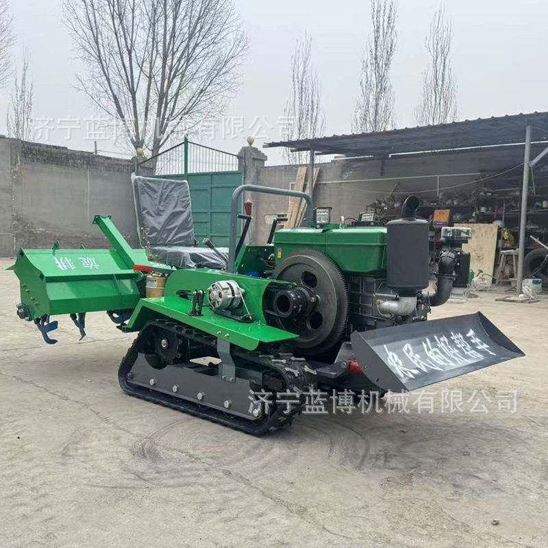 乘坐式微耕机自走式果园耕地机小型多功能犁地秸秆还田机