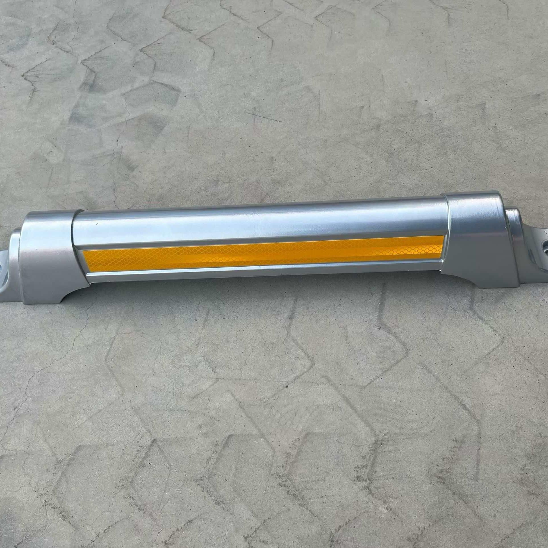 压铸铝阻车器停车位地挡高档停车桩阻车器车轮限位器铝合金定位器