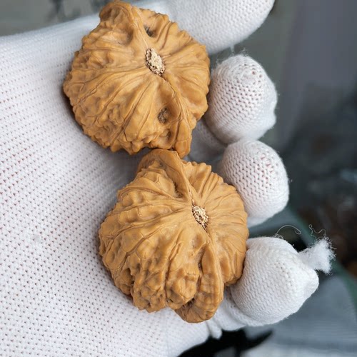 文玩回血正在直播10号平底锅全品40