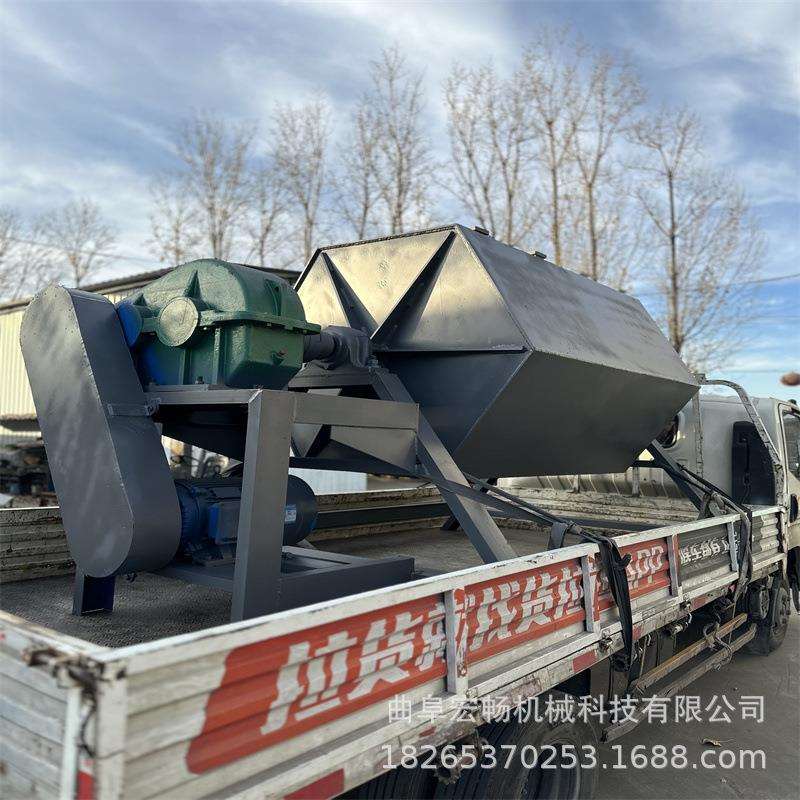 600升震动滚筒研磨机鹅卵石自动打磨抛光机 加水洗研磨抛光机厂家