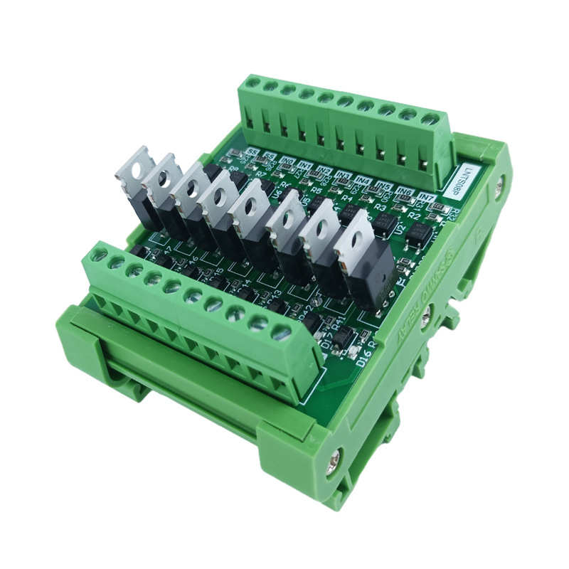 8路PLC信号驱动放大板 电路板隔离承接板PNP继电器模块模组控制器