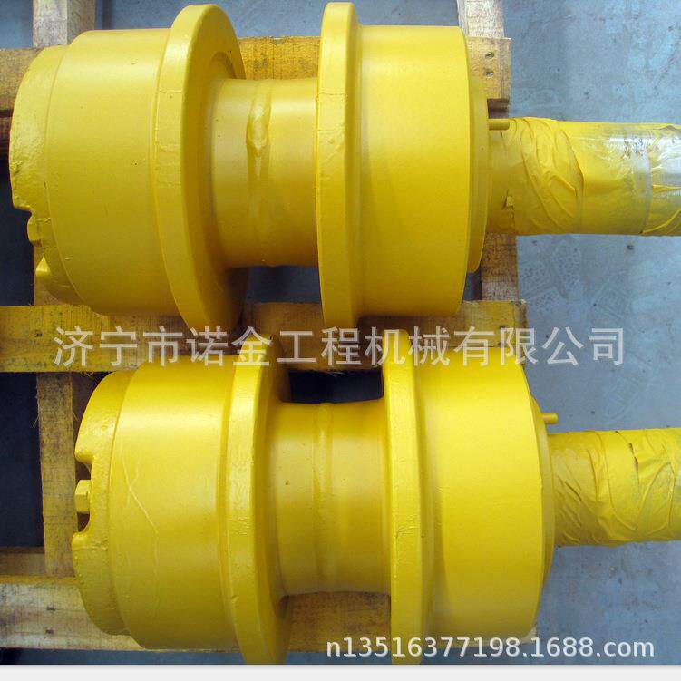 pc300-8mo支重轮拖轮挖掘机机油滤芯配件