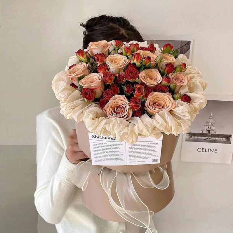 卡布奇诺玫瑰鲜花花束同城配送大兴安岭南京七台河牡丹江黑河绥化