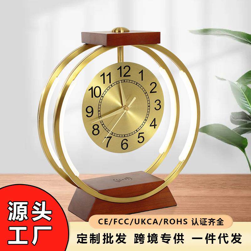 跨境创意时钟台灯现代轻奢客厅卧室装饰台灯触摸智能调光充电台灯