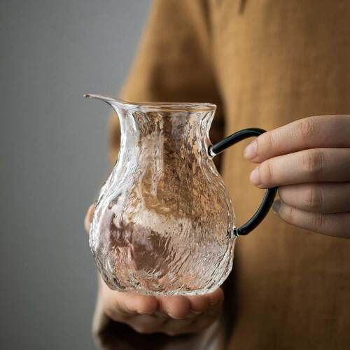 绿色锤纹 鹰嘴公道杯家用分茶器玻璃加厚大容量带把公杯匀杯