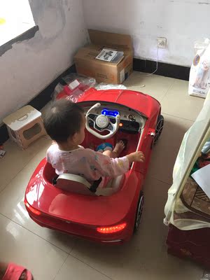 四轮遥控玩具车可坐小孩摇摆电动车怎么样？（已有万人评价）质量见真章