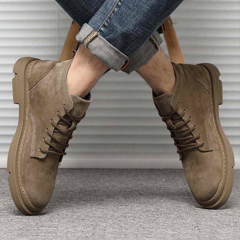 英伦真皮马丁靴男2025秋冬新款男鞋加绒复古中帮时尚翻毛工装短靴