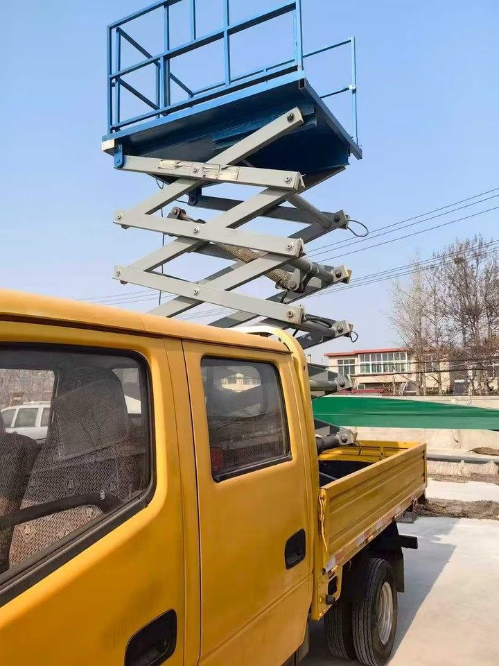 1月21日济宁报废车辆处置东风牌剪叉式升降车网络拍卖公告