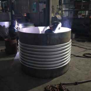 厂家长期供应 DN15-200、不锈钢304波纹管管坯波纹 补偿器