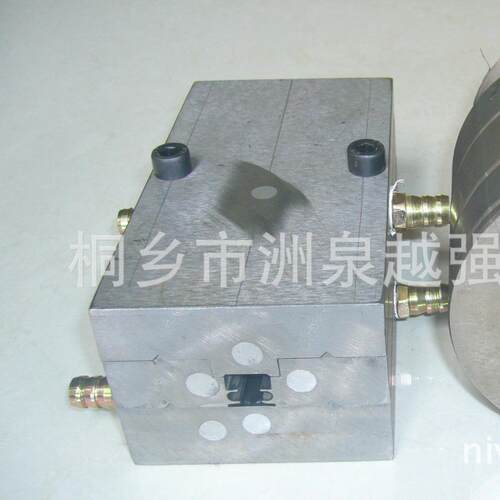 供应软硬NMI结合门封条软模具 硬挤模具 双色共挤模具软 塑共模具