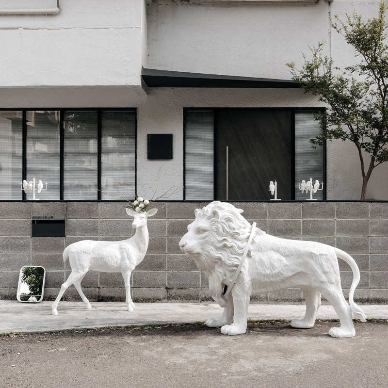 狮子雕塑落地灯北欧轻奢创意艺术客厅房猩猩大型动物摆件装饰简约