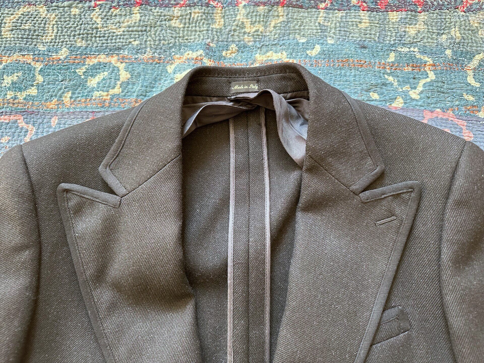 RRL Black Wool Peak Lapel Single Button Suit — detail