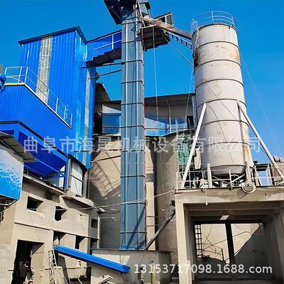 式碎矿斗石装罐输送机视频密封式带斗TH0058上料机水泥式提升机