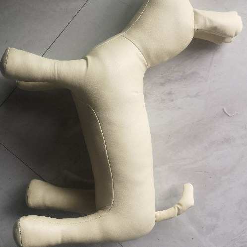 宠物用品批发宠物模特 皮革狗狗模特 大狗模特 宠物服装展示模特