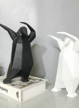 卡通动物企鹅树脂摆件抽象雕塑中式风格桌面家居摆件饰品玄关客厅