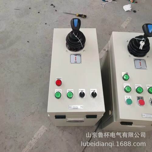鲁杯联动控制台QT5-013/11 32安控制机构不大于40N
