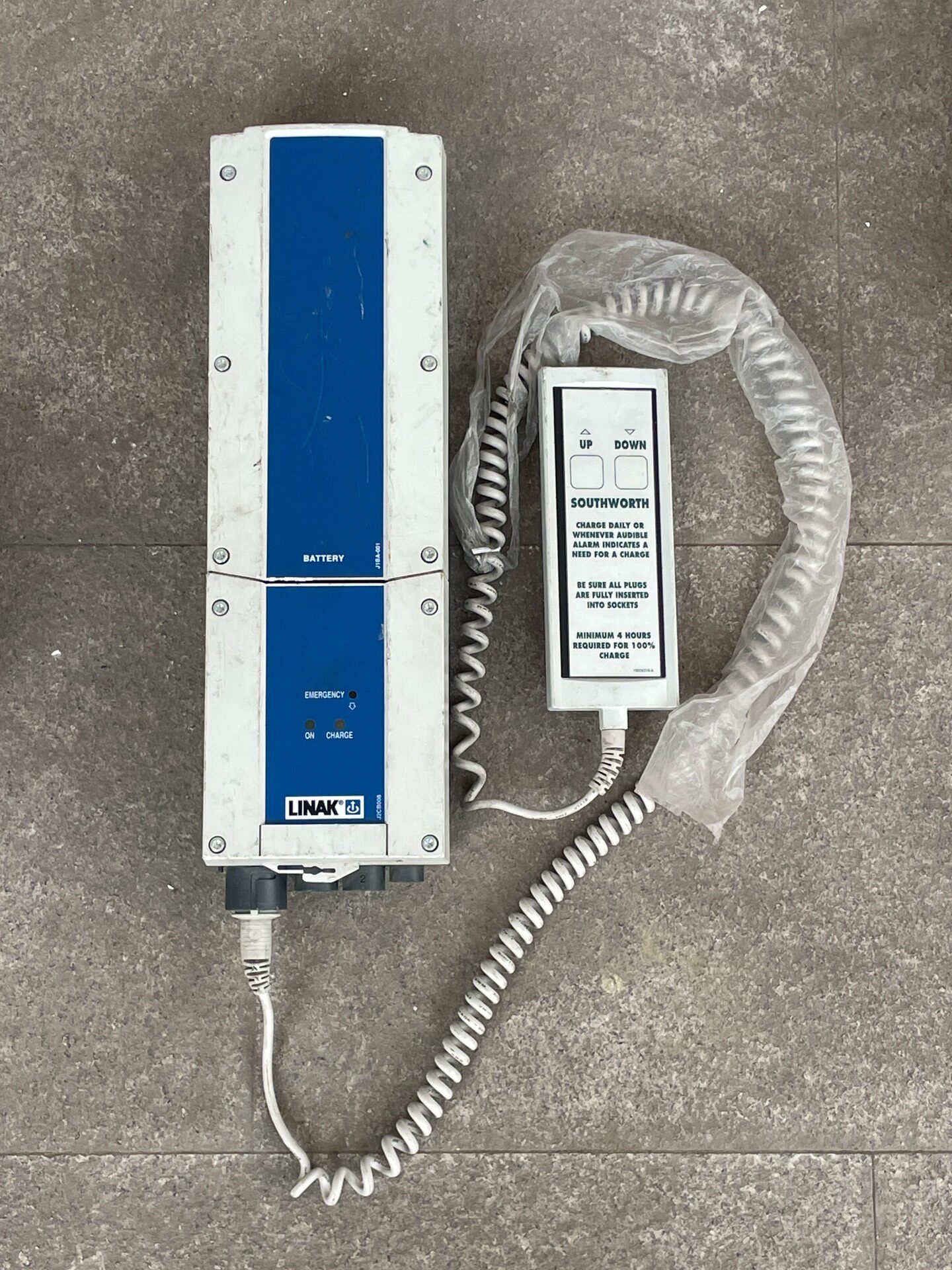 LINAK升降机控制器J2CB008 J1BA-001 CB