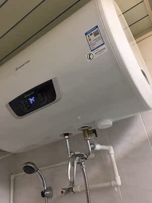 头条讨论阿里斯顿TMC60-2.5PWAG电热水器怎么样，好不好用，用了就后悔是真假？