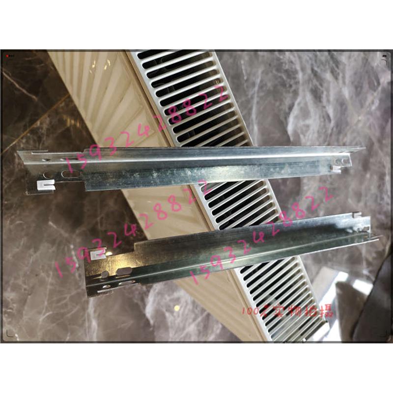 钢制板式暖气片一体式弹簧挂钩 落地支架 拖钩卡扣挂架散热器配件