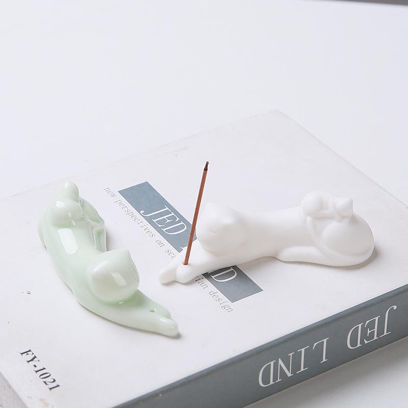 创意小猫咪陶瓷香炉摆件萌猫茶宠笔架笔搁室内线香插香道摆件