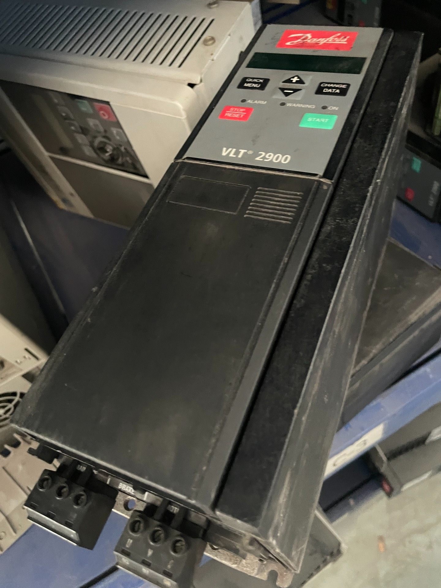 丹佛斯变频器VLT2940PT4B20STR0DBF00A0