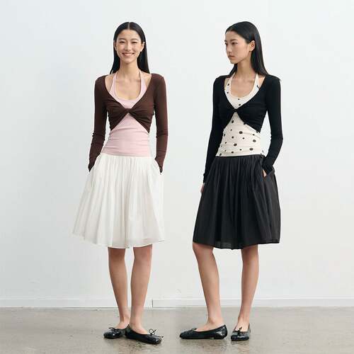 LINY LIBERTY 26SS 设计感撞色挂脖纽结假两件长袖T恤女修身上衣