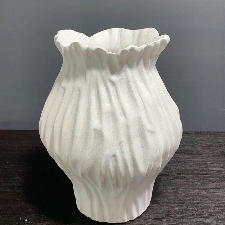 简约现代上釉陶瓷纯手通工插花北白色古普包装玄关复欧粗陶22花瓶