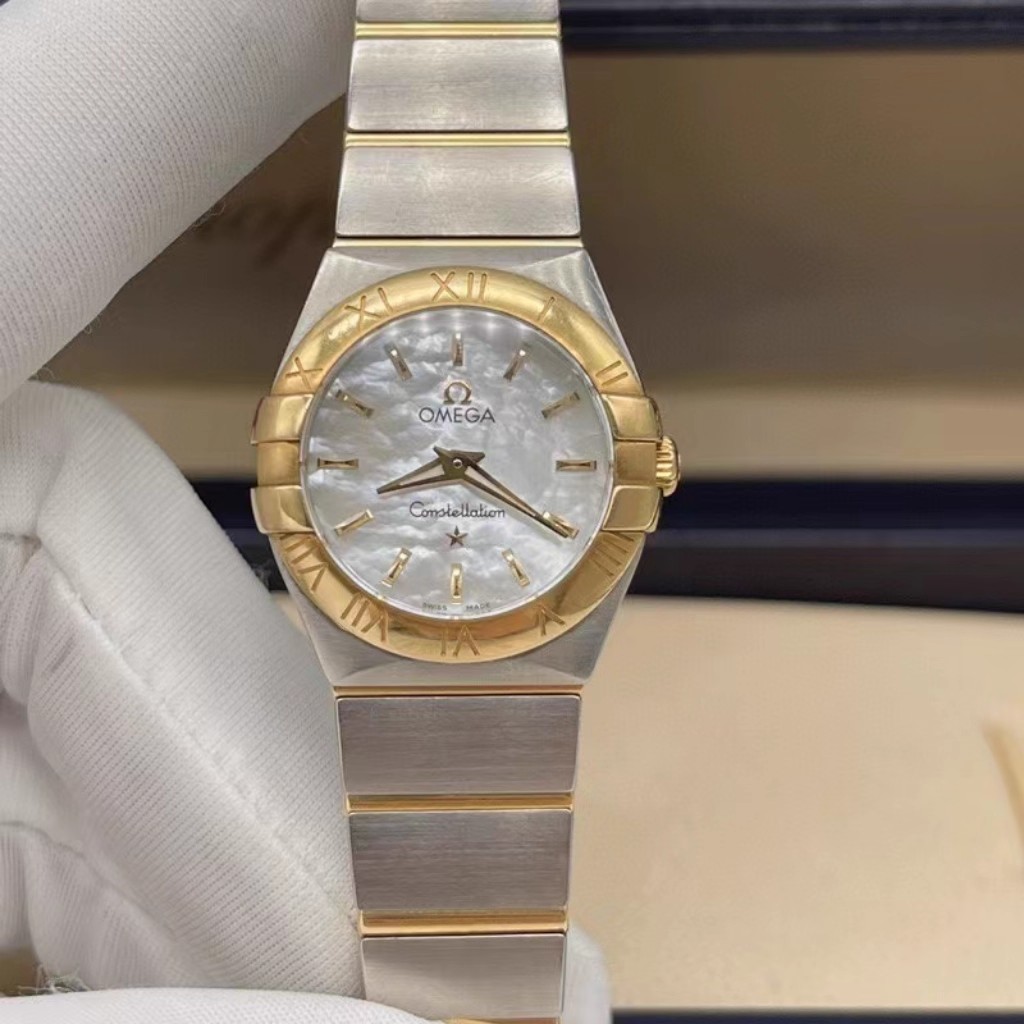 [9.8新]欧米茄星座手表18K金精钢石英女表123.20.24.60.05.002