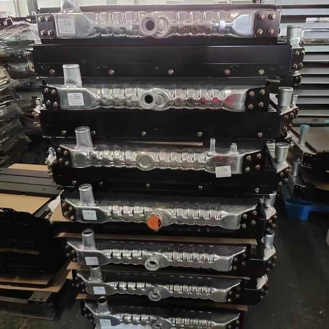 厂家装URE山工装载机SEM656516520653水箱散热器载机油散