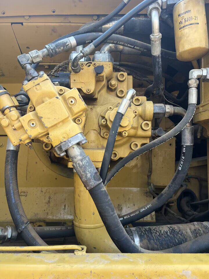 3月25日北京工程机械设备卡特336挖掘机一辆网络拍卖公告