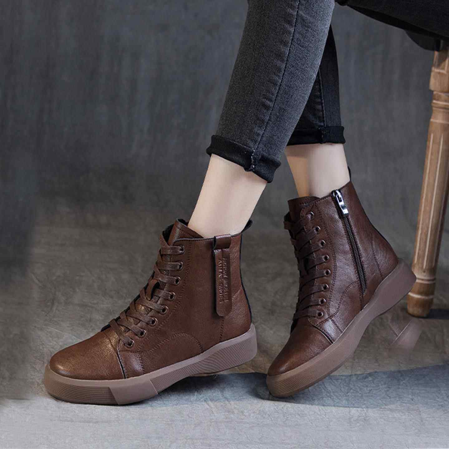 全牛皮真皮软皮软底棕色马丁靴女款2025新款秋款显脚小大码短靴子