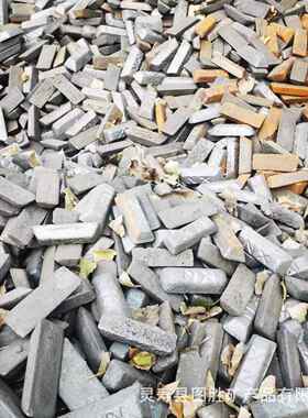 厂家供应 铸造生铁Q10 Q12炼钢铁 冶炼用面包铁 王八铁铸造生铁
