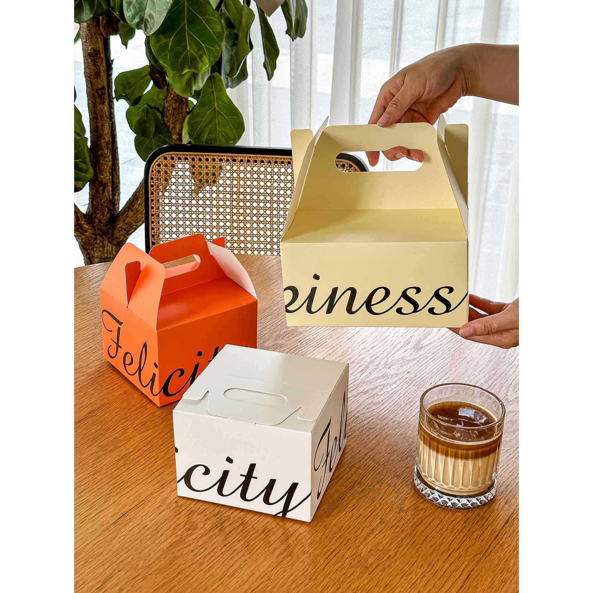 ins风手提面包盒子蛋糕包装盒4/6寸烘焙法式甜品外带小茶点打包盒