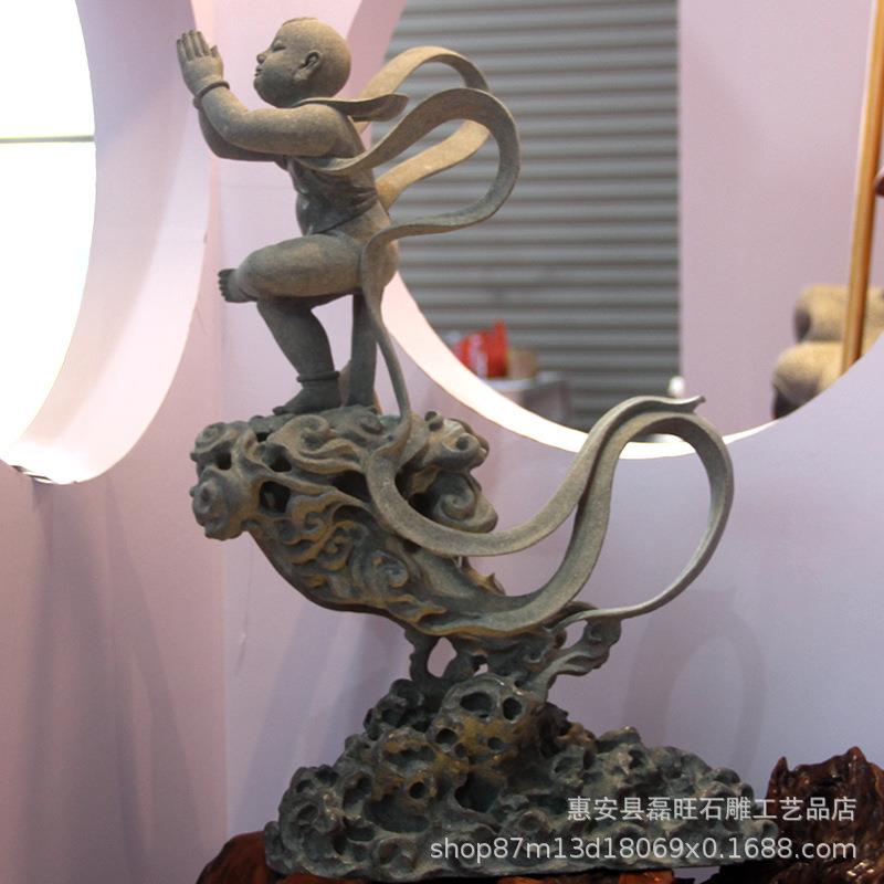 石头石材三太子雕像 石雕人物装饰摆件厂家青石飞天哪吒雕塑