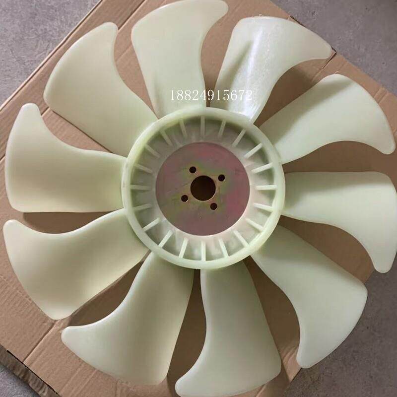 钩机挖掘机配件小松小松30-7风扇叶发动机水箱散热风叶3D84风扇叶