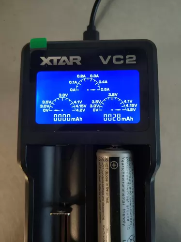 18650 батарея прочная световая фонарик зарядное устройство, товары немного больше, потому что он старый