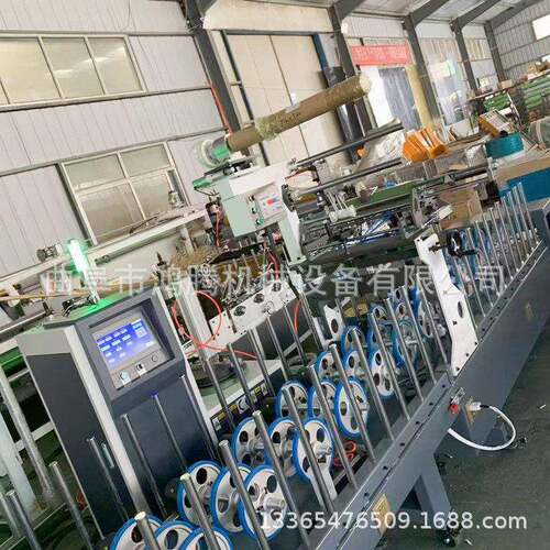 出口沙特木塑格栅线条门套覆膜机连续供胶350型PUR包覆机