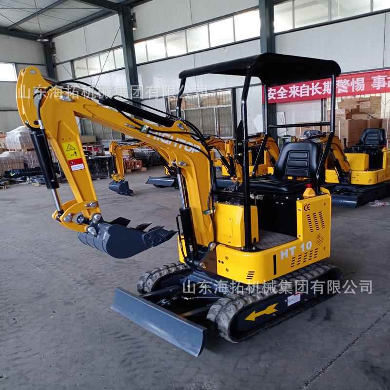 出口德国1吨小挖机英国10小型挖掘机 橡胶履带挖掘机工厂发货装箱
