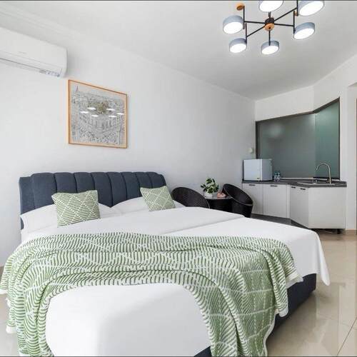 床尾巾奶油风网厂家直供红名宿店床流旗针织苏高档酒简盖约床新中