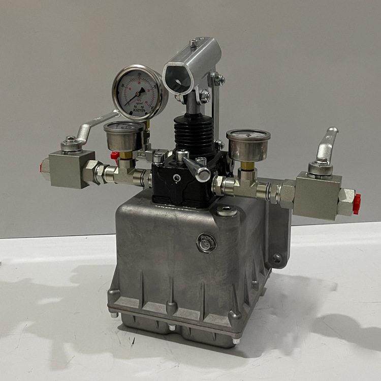 舒克贝塔流体技术PMI25CC-T3AL配铝合金油箱配压力表配压球阀