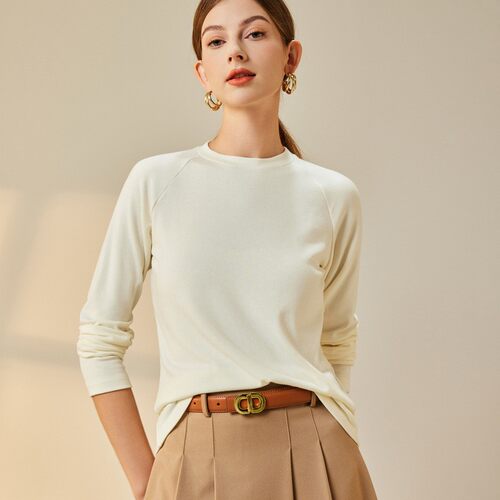 Soft facial mask T raglan sleeve long sleeve T-shirt