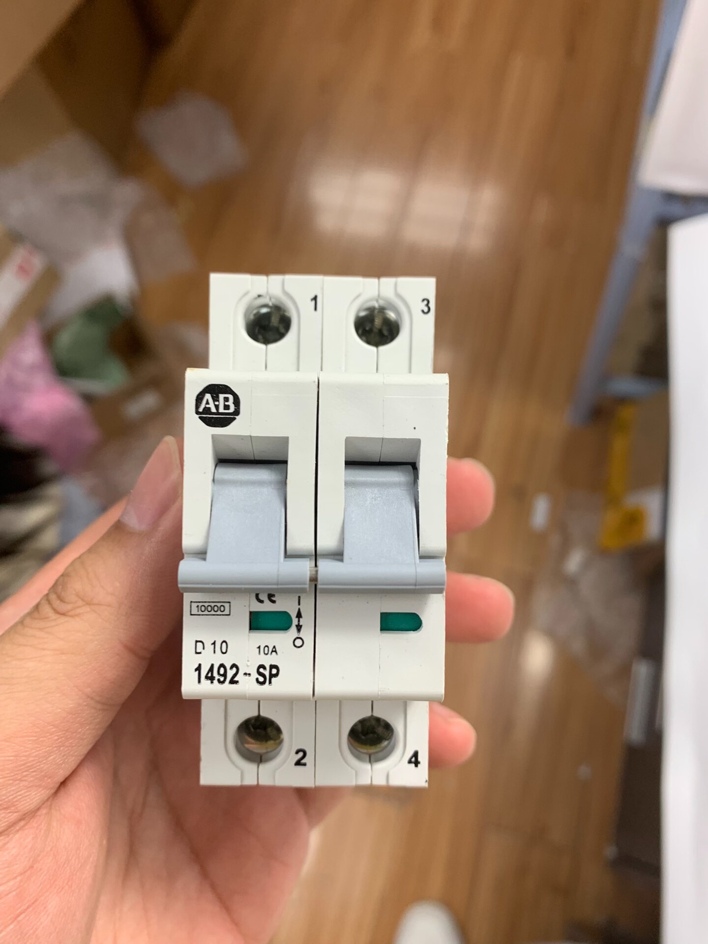 1492-SP2D100  A-B模块原装拆机、成色很不错！