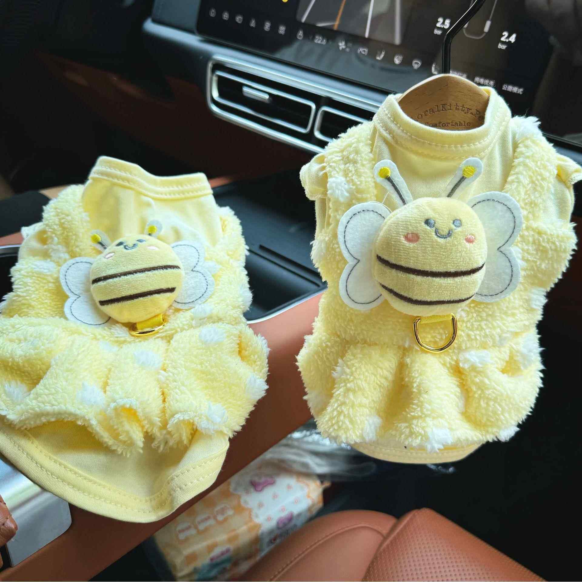 狗狗衣服秋冬装新款假两件蜜蜂绒衣泰迪比熊马尔济斯可牵引打底衫