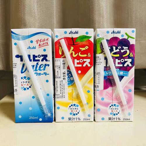 日本进口Asahi朝日可尔必思原味苹果葡萄味乳酸菌风味饮料盒装