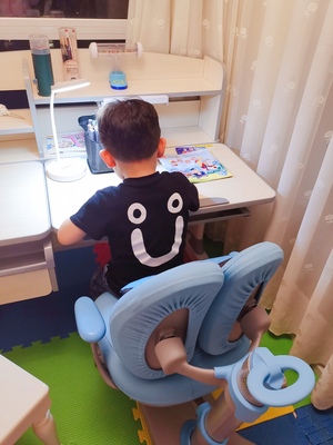 简述下帕默儿童学习桌怎么样，甲醛真达标了吗