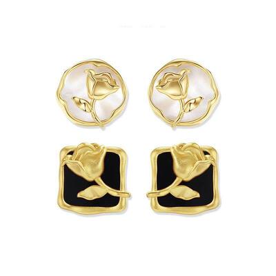 亲密关系玫瑰耳钉原创设计镀金白贝母2022时尚款精致礼物