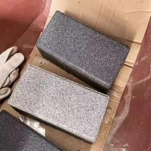 透水砖人行道路面渗水陶瓷导盲绿化面包彩砖8字砖户外草植砖荷兰