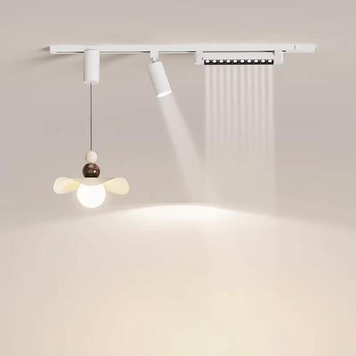 餐厅吊灯2025年新款奶油风花苞餐桌灯具现代简约可移位轨道餐厅灯